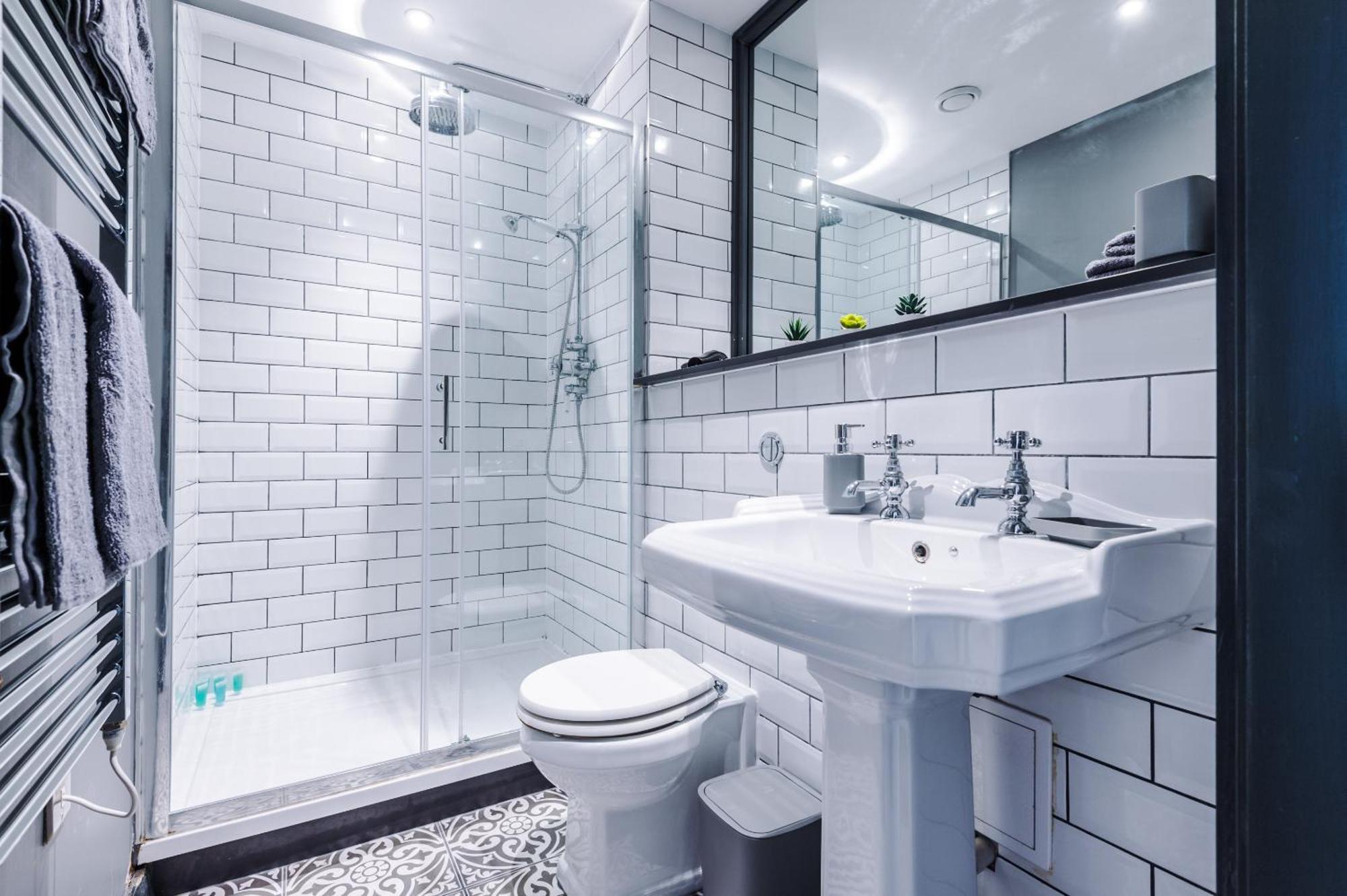 Luxury 2 King Beds In City Centre Лидс Номер фото